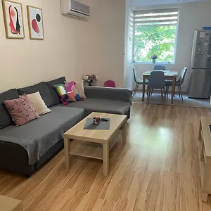 Geri Apartament Burgas